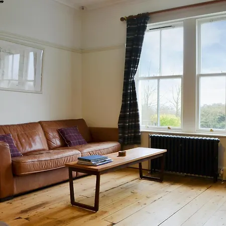 Kingswood * Whitehaven