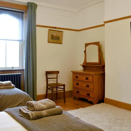 Semesterbostad Kingswood